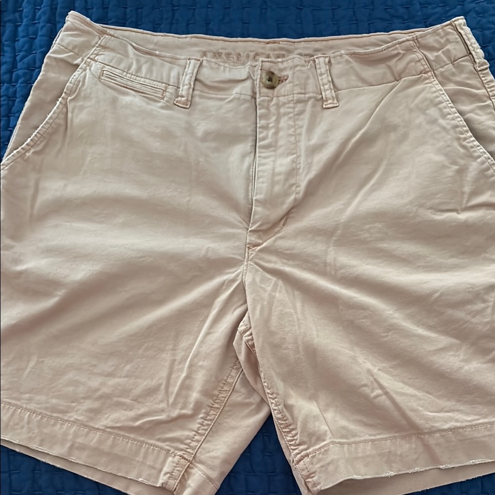 Men's Tan Shorts